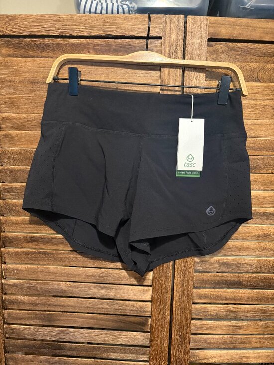Tasc Performance Pants - Women's Tasc Recess Running Short with Mesh Side Black